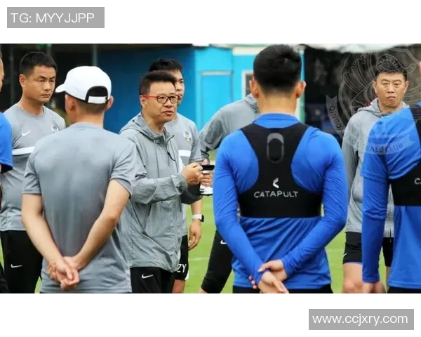 成都极限运动队如何通过区域防守革新提升竞技水平与团队协作能力